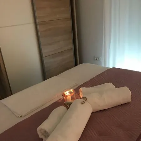 Apartment Sweet *