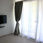 Apartment Sweet *